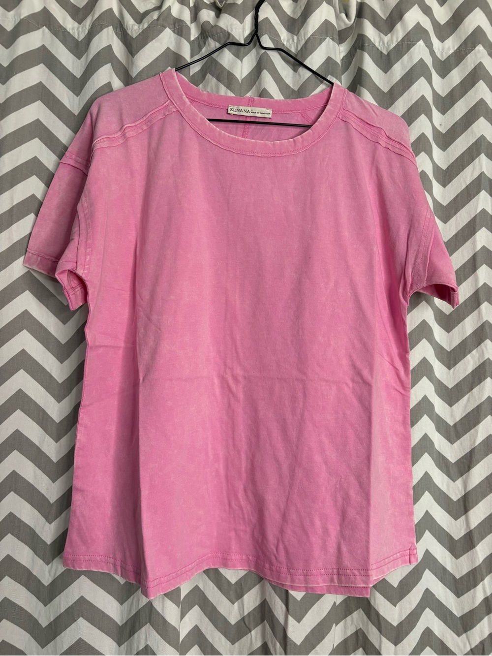 Zenana Outfitters Pink Short Sleeve Crewneck Tee